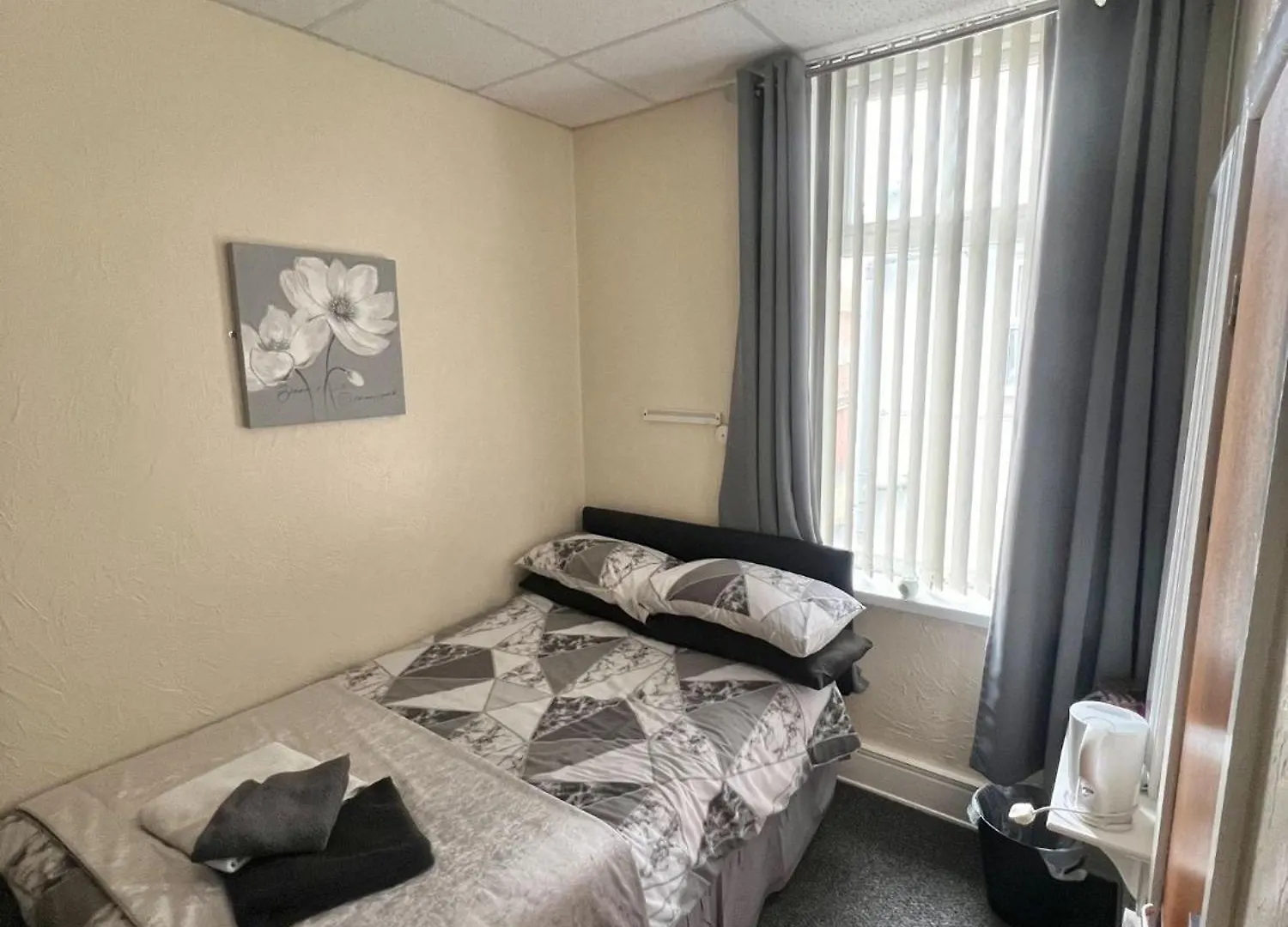 **  Tudor Rose Hotel Blackpool Birleşik Krallık